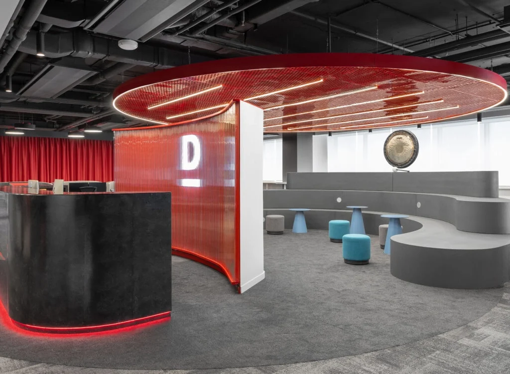 First Office in Dubai? A Practical Guide to Designing a Smart, Stylish Workspace in 2025